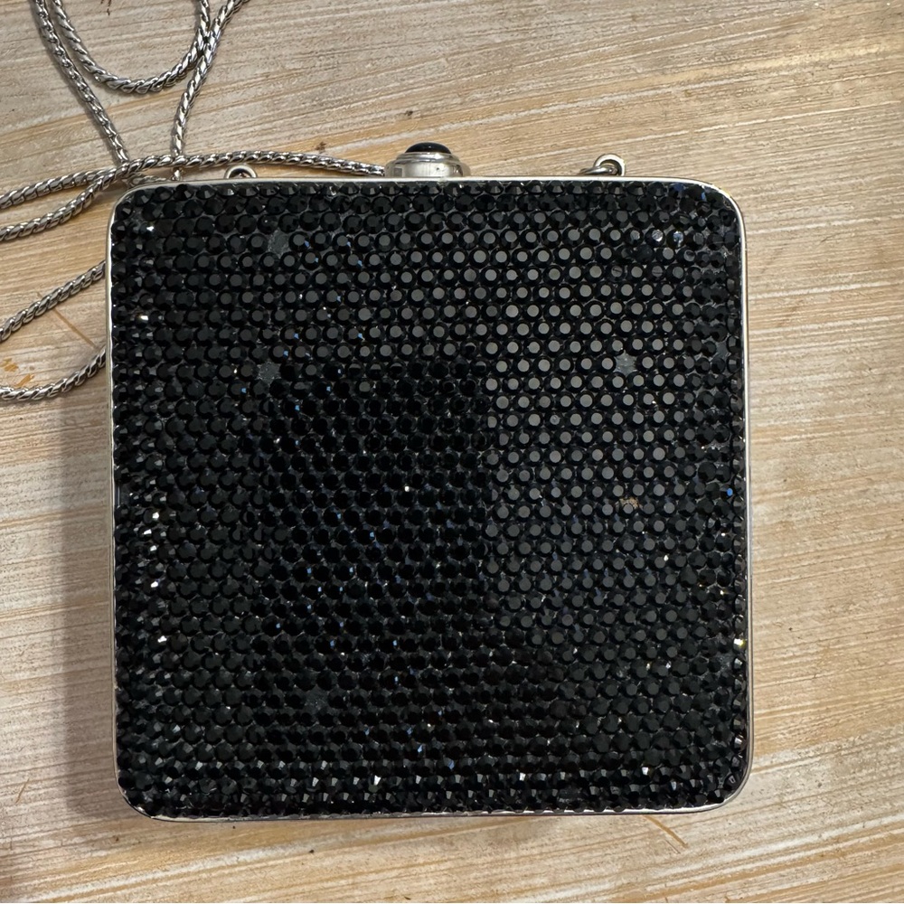 Vintage Judith Leiber
Crystal Minaudière Black Embellished Evening Bag - Picture 4 of 12